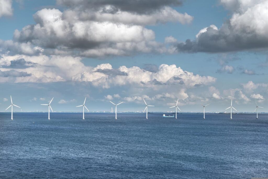 sea, wind turbines, wind farm-6972214.jpg